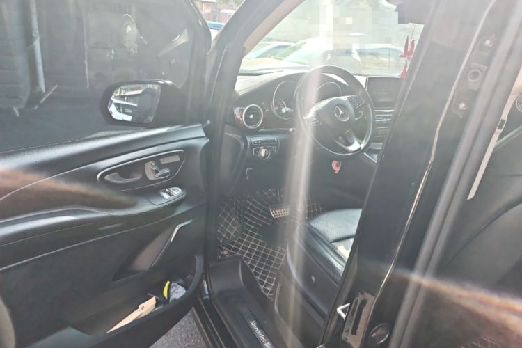 Used Mercedes-Benz V-Class 2018 V 260 L Prestige Extended Version China V
