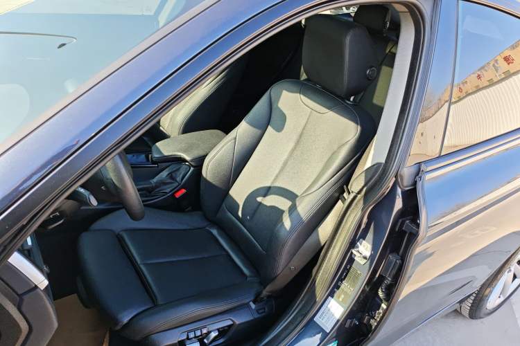 Used BMW 3 Series GT 2019 320i Sport Edition