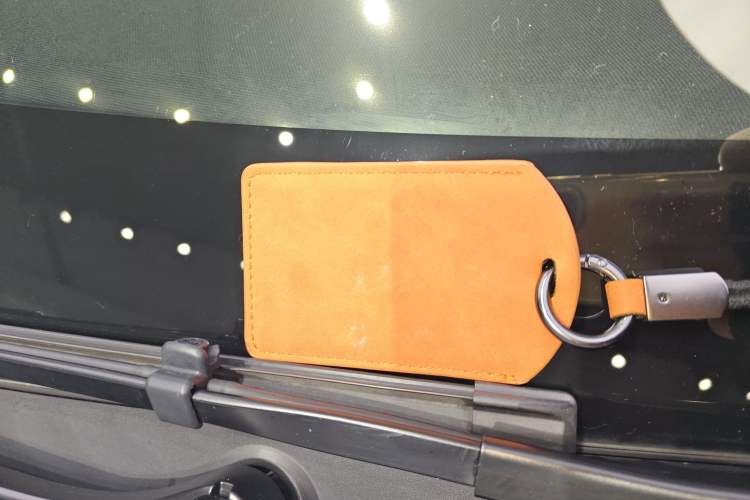 Used Tesla Model Y 2023 Rear-Wheel-Drive Version
