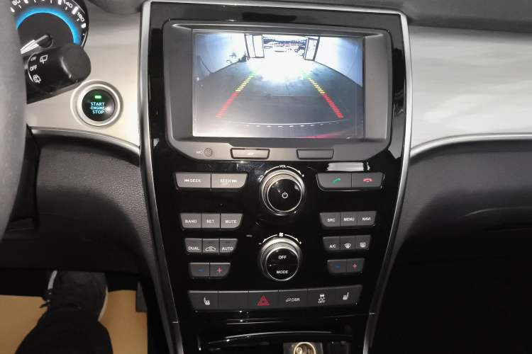 Used Haval H2 2017 Red-Label 1.5T Automatic Two-Wheel Drive Luxury Model