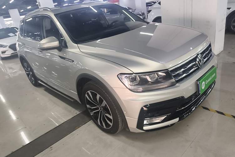 Used Volkswagen Tiguan L 2021 330TSI Automatic Two-Wheel Drive R-Line Enhanced Edition
