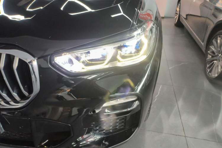 Used BMW X5 2019 xDrive40i M Sport Package