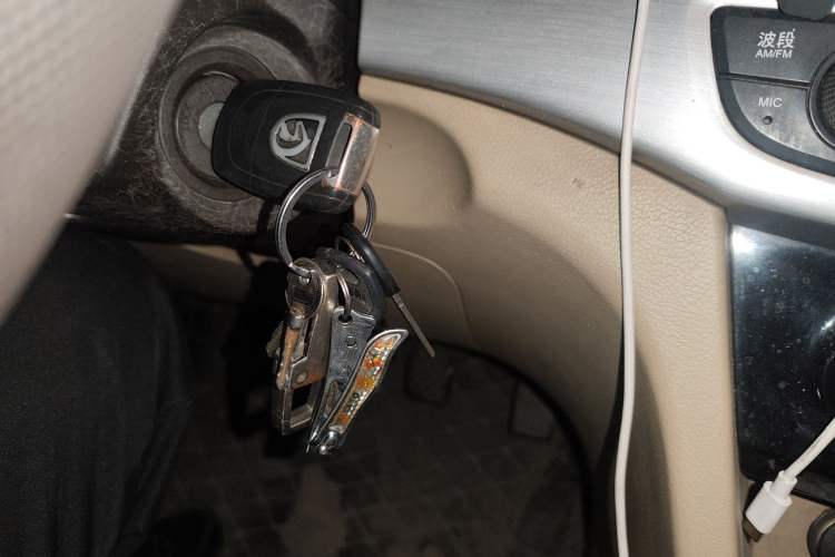 Used Baojun 730 2016 1.5T Manual Comfort Version 7 Seats