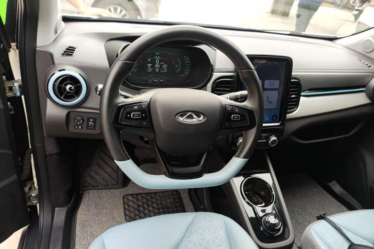 Used Chery Little Ant 2022 Revised Version Sweet Pink Edition Half-Sugar Version Lithium Iron Phosphate 30.7 kWh 30 kW 301 km