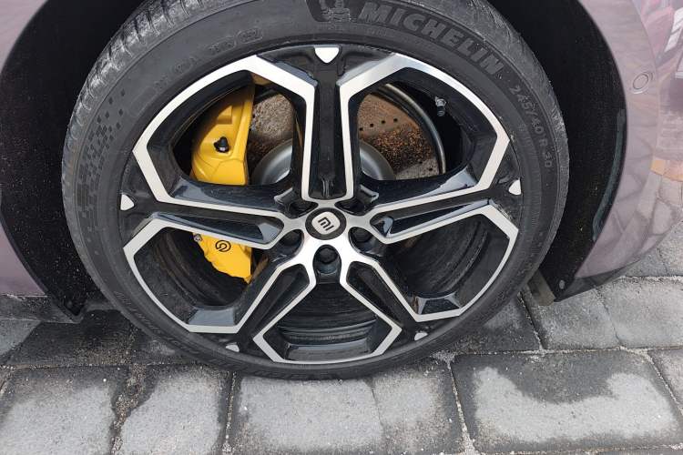 Used Xiaomi Auto SU7 2024 Rear-Drive Ultra-Long Range Advanced Pro-Level Intelligent Driving Version
