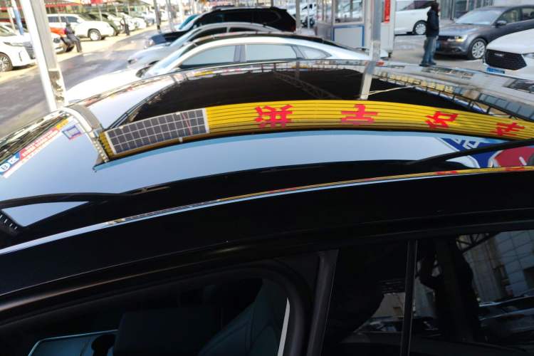 Used Tesla Model Y 2024 Long-Range All-Wheel-Drive Version