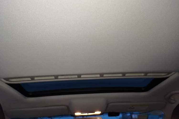 Used Volkswagen Santana 2015 1.6L Automatic Comfort Edition Headliner