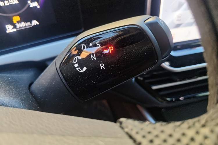 Used Volkswagen Passat 2025 Pro 380TSI Starry Dragon Edition