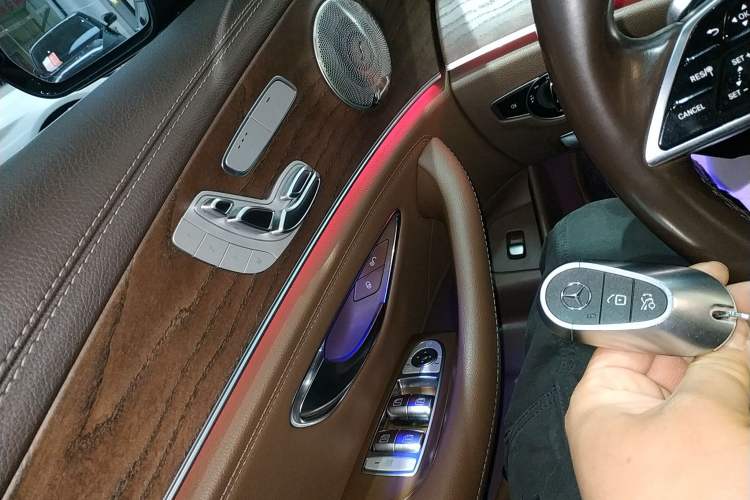 Used Mercedes-Benz E-Class 2022 Revised Version E 300 L Luxury Edition