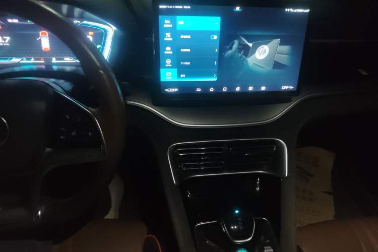 Used BYD Song PLUS 2020 1.5T Automatic Flagship PLUS Audio And AC Panel