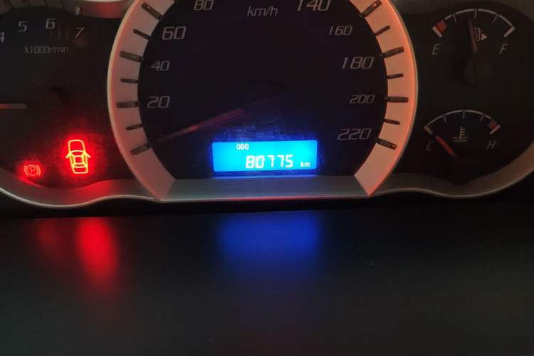 Used CHANGAN CX30 2011 Sedan 1.6L Manual Luxury Model
