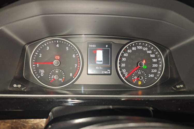 Used Volkswagen Multivan 2017 2.0 TSI Two-Wheel Drive Luxury Edition 7 Seats
