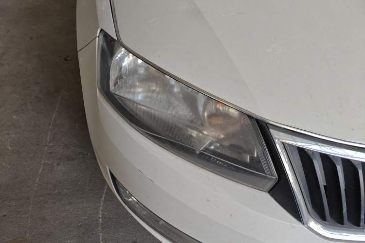 Used Skoda Rapid 2016 1.6L Automatic Chuanxing Edition
