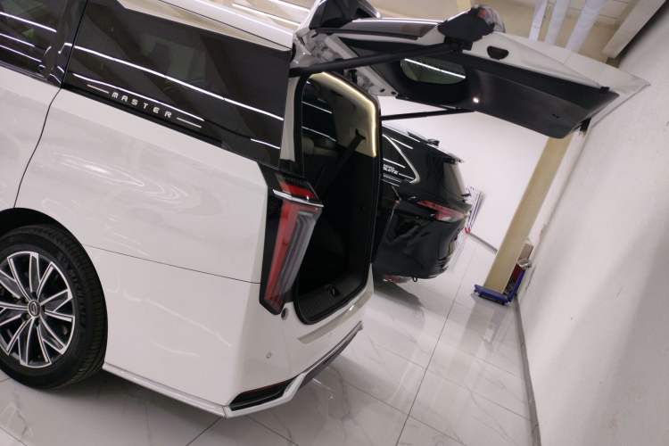 Used GAC Trumpchi M8 2024 Master Series 400T Ultimate Edition