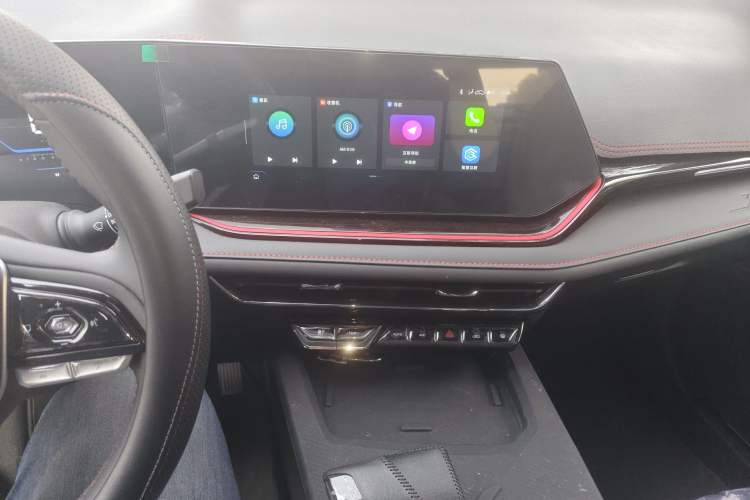 Used CHANGAN X5 PLUS 2025 1.5T DCT High-Energy Version
