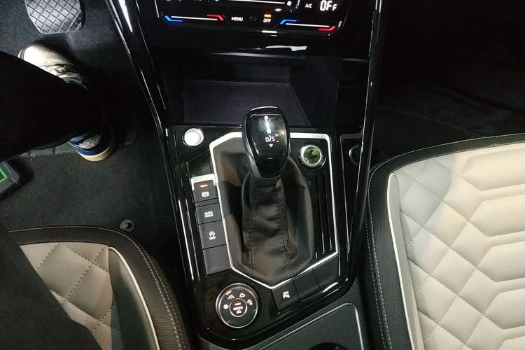 Used Volkswagen Tayron 2023 380TSI Four-Wheel Drive R-Line High-Energy Version