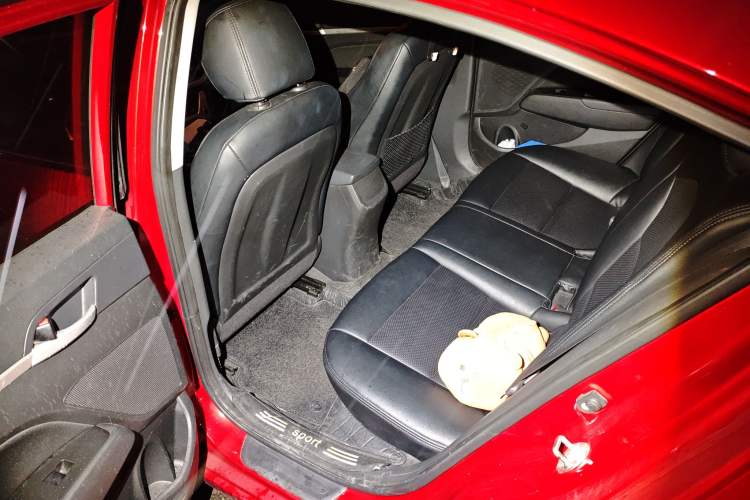 Used Hyundai Elantra (6th Generation / Lingdong) 2016 1.6L Automatic ZhiXuan – Elite Version
