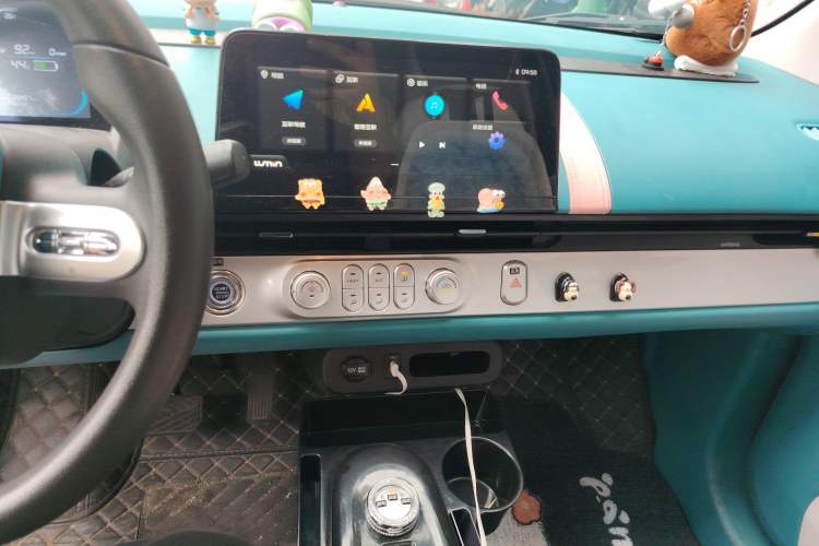 Used CHANGAN NEVO Lumin 2022 210km Sweet Edition Audio And AC Panel