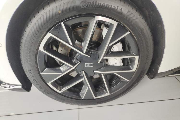 Used Avatr 06 2025 Ultra Pure Electric Edition