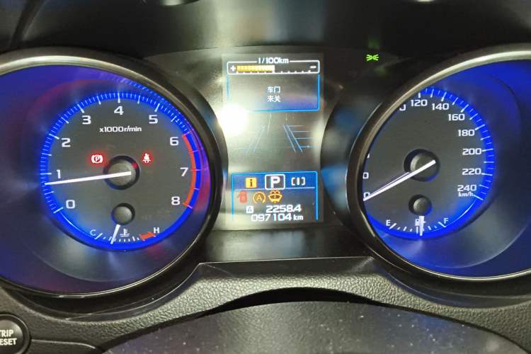 Used Subaru Outback 2017 2.5i Sport Navigation Edition with EyeSight Instrument Cluster