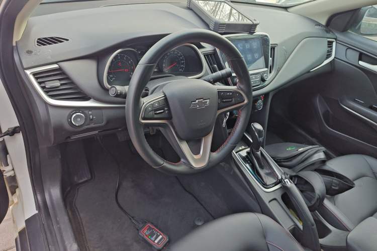 Used Chevrolet Monza 2020 Light Hybrid Redline 320T Dual-Clutch Joyful Edition