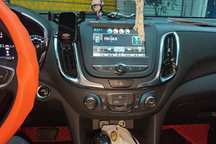 Used Chevrolet Equinox 2019 535T Automatic Lingjie Edition China VI Standard Audio And AC Panel