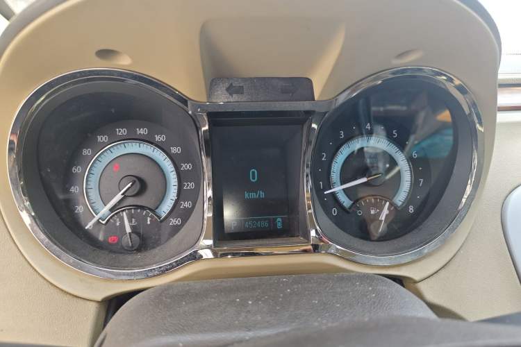 Used Buick LaCrosse 2011 2.4L SIDI Elegant Edition