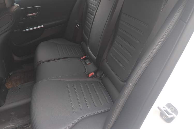 Used Mercedes-Benz C-Class 2025 Facelift C 260 L Sport Edition