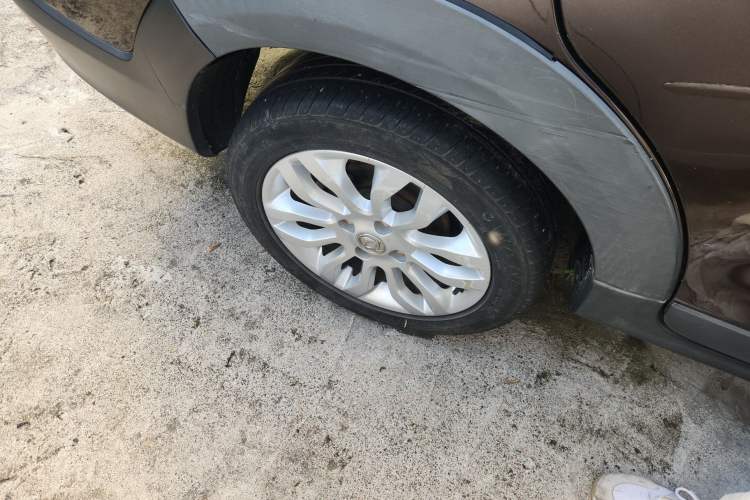 Used Dongfeng Aeolus AX3 2016 1.5L Manual ZhiKu Model