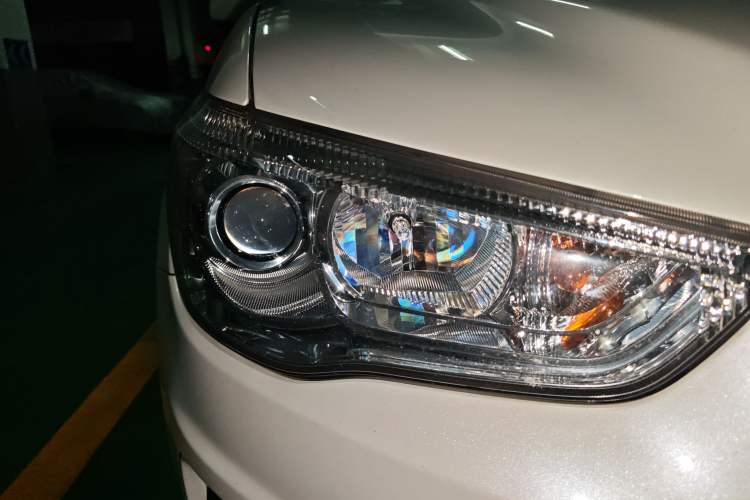 Used Mitsubishi ASX 2013 2.0L CVT Two-Wheel Drive Elite Edition