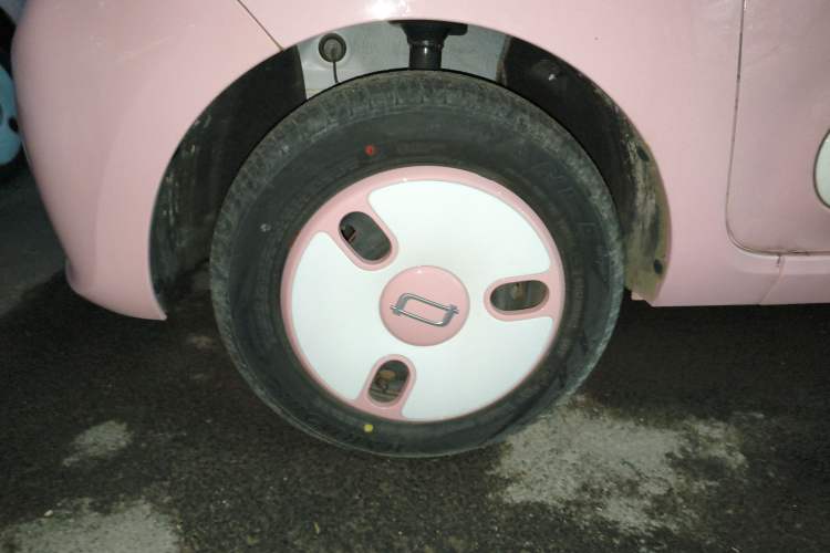 Used Bestune Pony 2024 170km Range Energizing Horse
