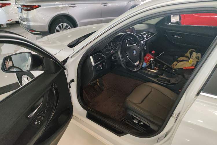 Used BMW 3 Series 2017 320Li Fashion Model