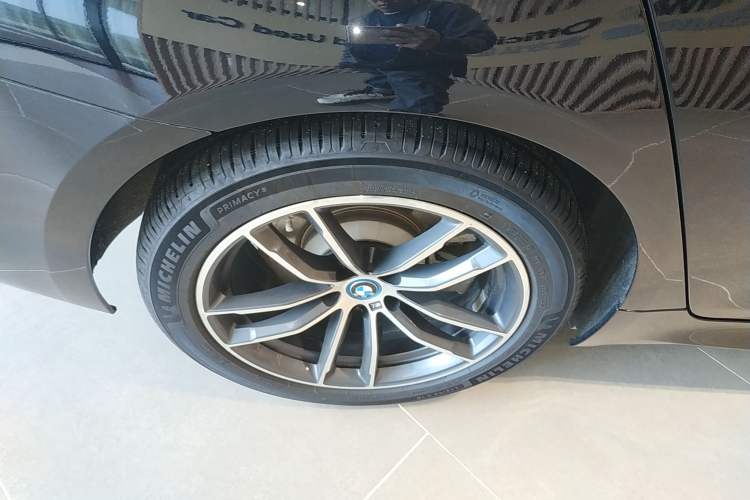 Used BMW 5 Series New Energy 2022 Second Facelift 535Le M Sport Package
