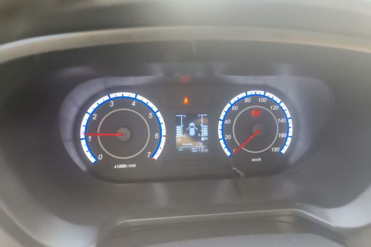 Used CHANGAN KAICHENG Ounuo S 2023 1.5L Deluxe Edition Dual-Steaming Air-Conditioned Passenger Van JL473QG 7 Seats Instrument Cluster