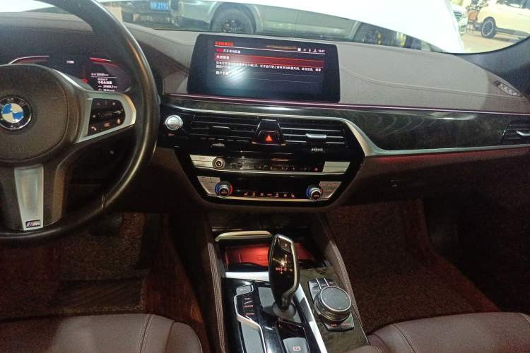 Used BMW 5 Series 2020 525Li M Sport Package
