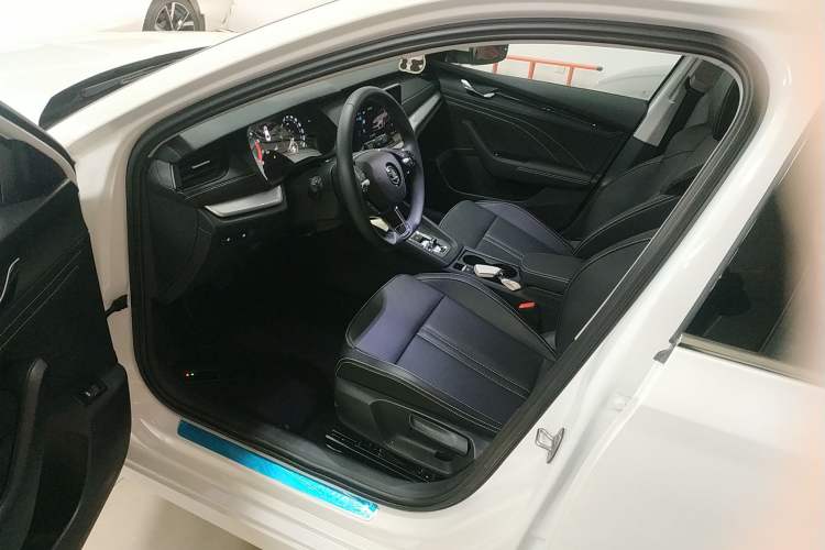 Used Skoda Octavia 2023 Facelifted PRO TSI280 Prestige Edition
