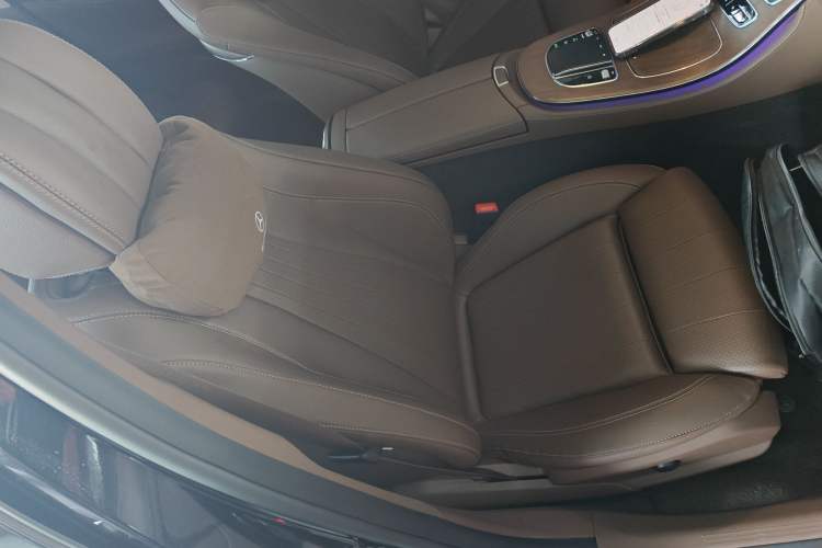 Used Mercedes-Benz E-Class 2022 Second Facelift E 300 L Fashion Edition