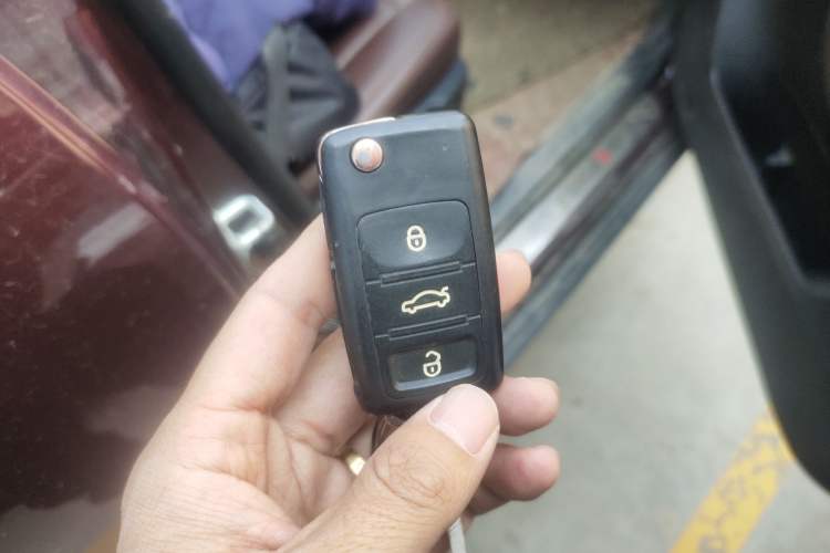 Used Yema T70 2016 1.8L Manual Value Edition Vehicle Key