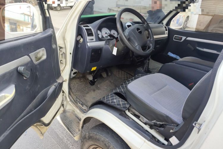 Used Golden Dragon Hiace 