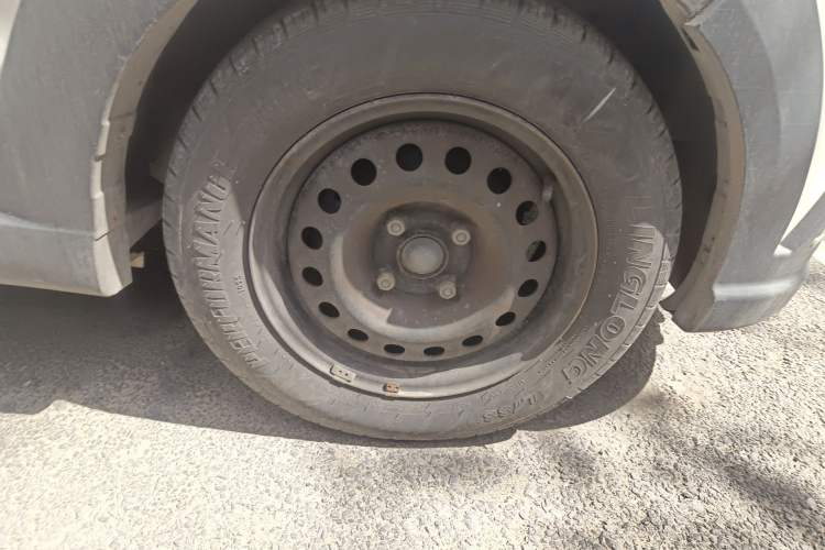 Used BAIC Weiwang M30 2017 1.5L M30S Standard DAM15DL
