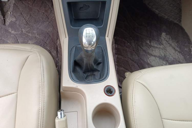 Used Roewe 350 2014 1.5L Manual Xunchi Edition
