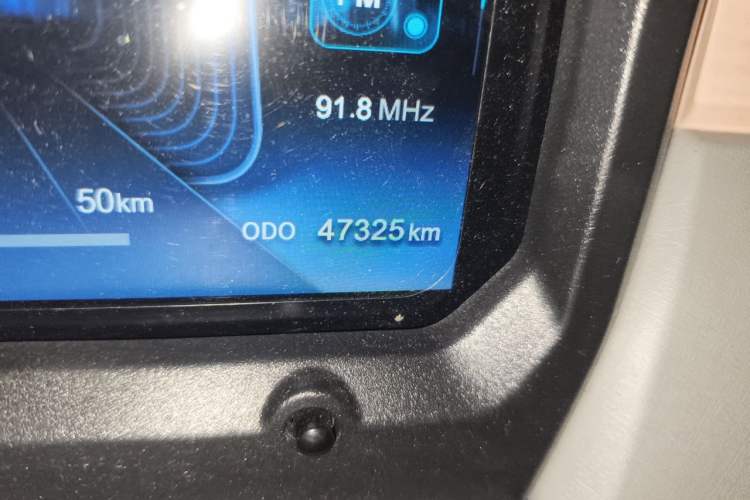 Used Chery QQ Ice Cream 2022 170km Sundae Phosphate Lithium-Ion