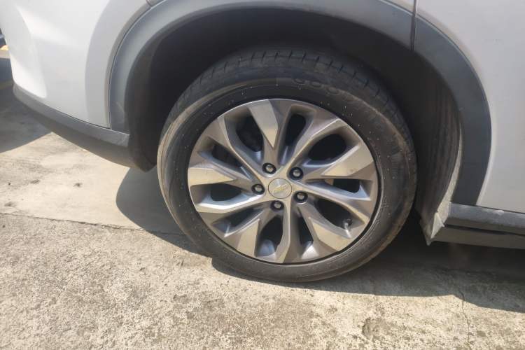 Used Chevrolet Orlando 2019 530T Automatic Mickey Custom Edition (5+2 Seats) – China VI Standard