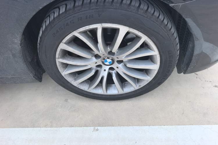 Used BMW 5 Series 2014 525Li Luxury Design Package