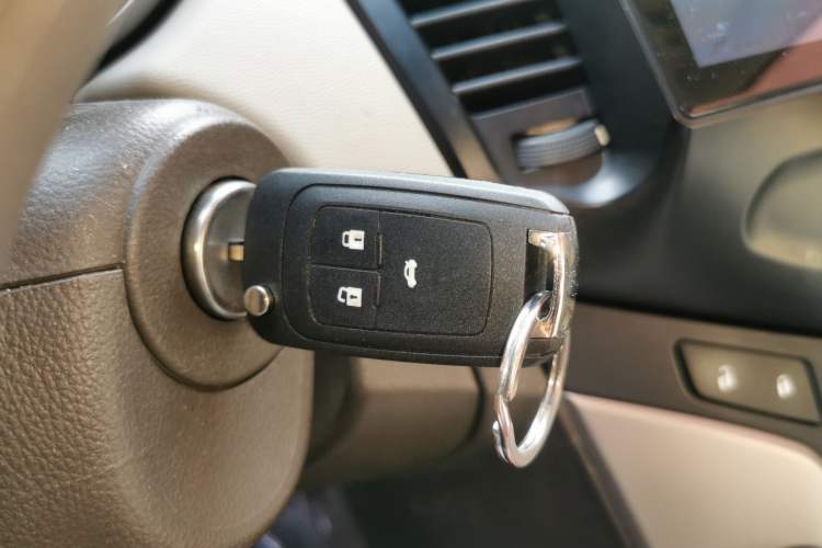 Used Chevrolet Cruze 2015 1.5L Classic SL MT