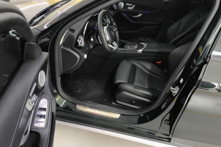 Used Mercedes-Benz C-Class 2021 C 260 L Sport Edition Star Collection Driver Seat