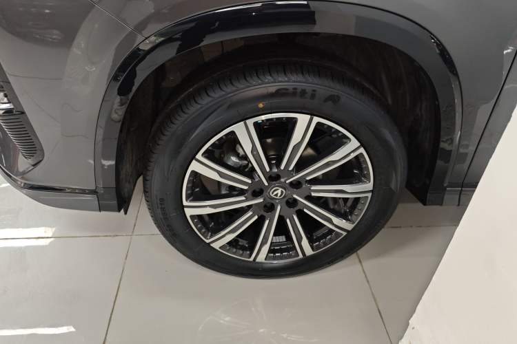 Used Changan CS75 PLUS 2026 Model, Smart Champion Edition 1.5T New Blue Whale Smart Navigation Version