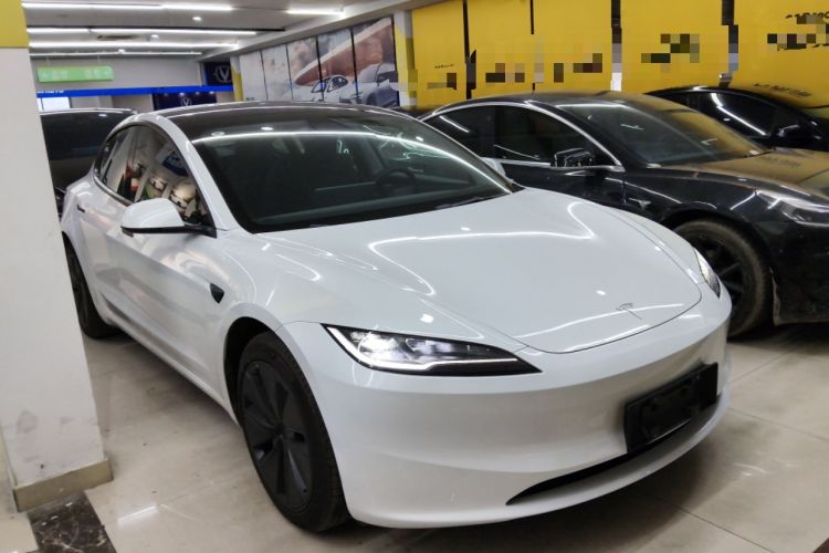 Used Tesla Model 3 2023 Rear-Wheel-Drive Version Exterior 1