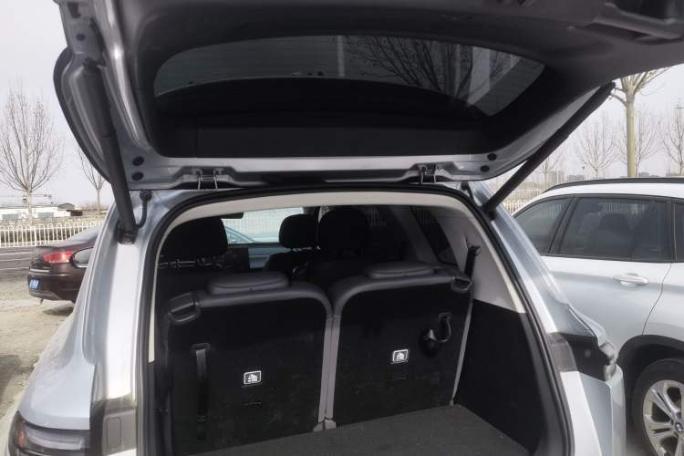 Used Leapmotor C16 2024 Range-Extended 200 Luxury Edition