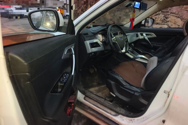 Used Geely Auto Emgrand X7 Sport 2016 1.8TD Automatic ZhiShang Model